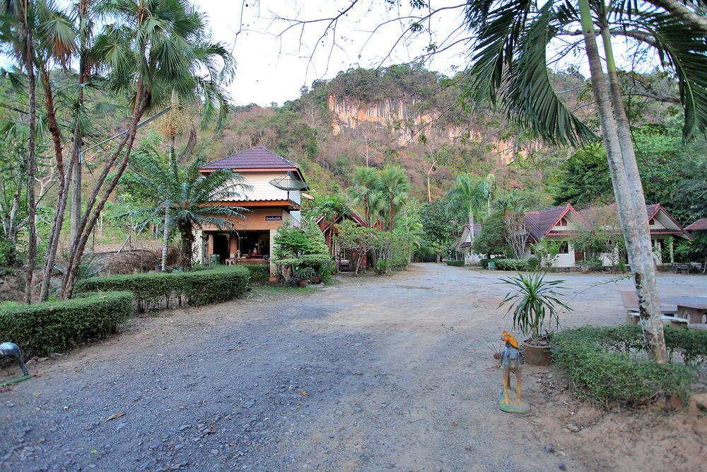 Langu Phupha Resort Satun Exterior foto